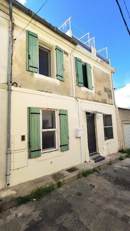 Chambres Tranquilles Proche Centre Ville Arlés Exterior foto